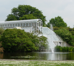Peter Sheard CMLI - Landscape Design - Joseph Bankes Building, Kew, West London